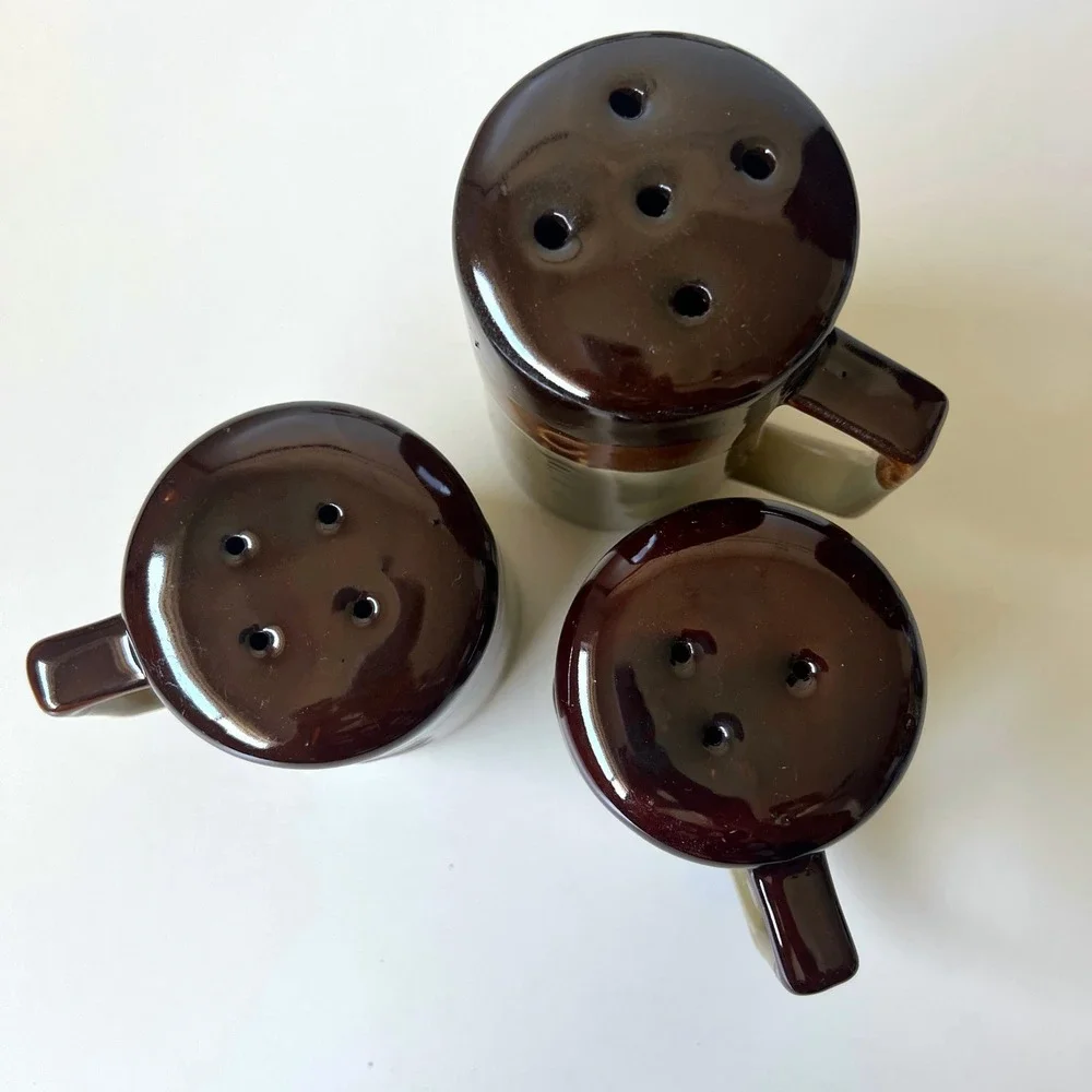 Vintage Taiwan Stoneware Salt Pepper Cheese Shaker Set Brown Tan Style 90727